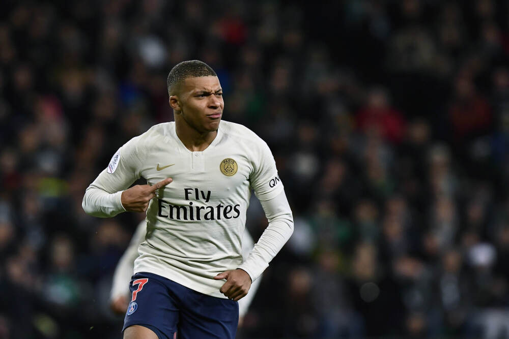 李川求婚锤娜丽莎 两人双双感动落泪